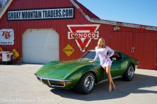 1972 corvette green.jpg