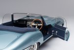 M5809-ETP-SPI_-_Jaguar_E-Type_Roadster_-_1.8_Scale_-_Right_Door_Open_4000x2677_crop_center.jpg