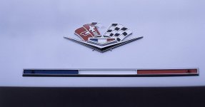 Front fender emblem.jpg